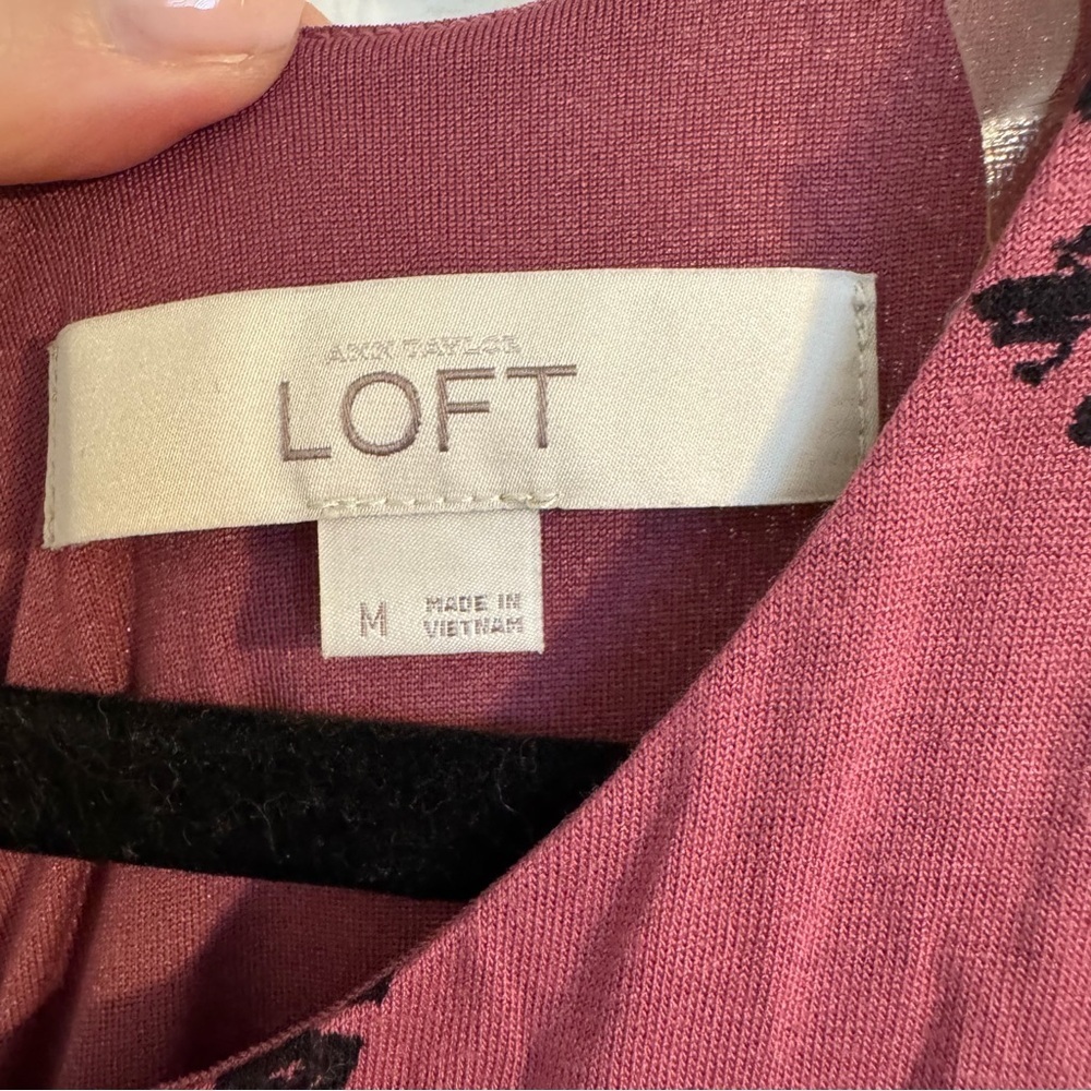 LOFT Sleeveless Maxi Dress | Size Medium | Berry Pink Printed - Picture 3 of 4